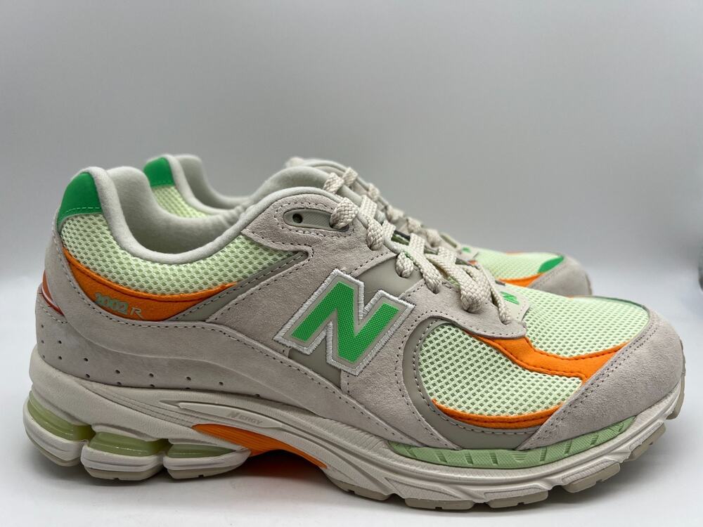 New Balance 2002R Linen Green Apple U2002RZD M10/W11.5 New